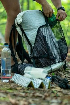 Hyperlite Mountain Gear 2400 Junction 7 Hyperlite Mountain Gear 2400 Junction -Ausgewählte Campingausrüstungsgeschäfte 2400jun4