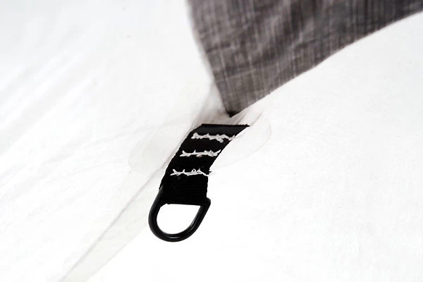 Hyperlite Mountain Gear Flat Tarp 8´6´´ X 8´6´´white 6 Hyperlite Mountain Gear Flat Tarp 8´6´´ X 8´6´´white – Bild 6