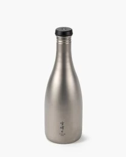 Snowpeak Titanium Saké Bottle